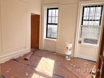 Rented by MOTION New York