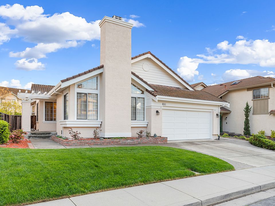 1st image of 45021 Cougar Cir