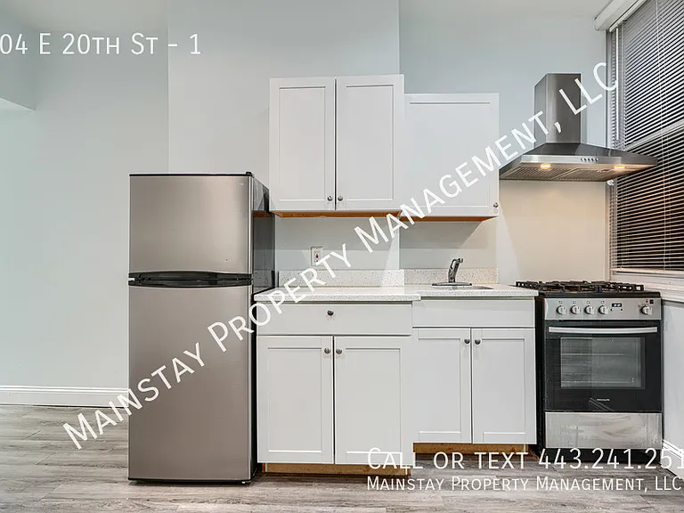 104 E 20th St #1 — Photo 10