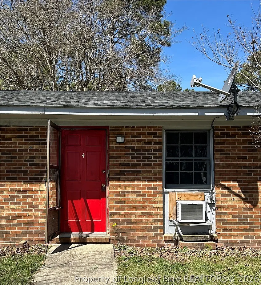 1 bed, 1.0 bath, 565 sqft, $800 — Photo 2