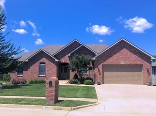 1805 Kenilworth Dr, Columbia, MO 65203