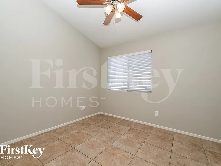 635 Dry Valley Ave — Photo 14