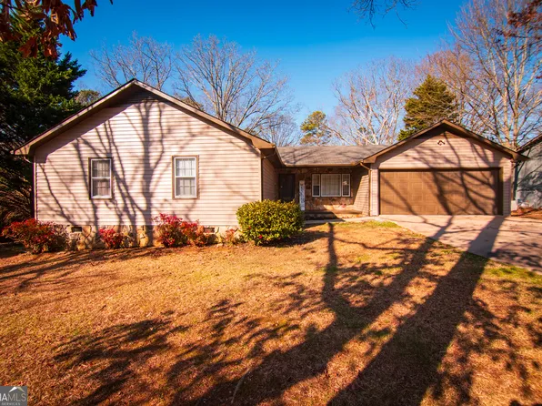 20 Juniper Ln, Cartersville, GA 30121