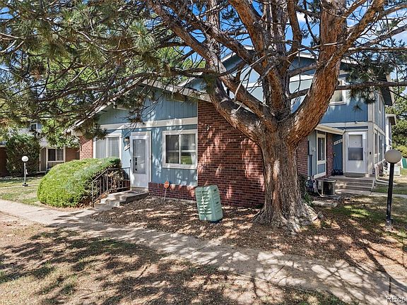 3rd image of 1184 S Uvalda Street