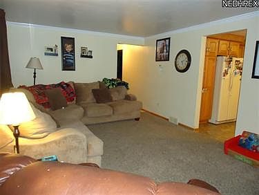 2nd image of 250 Bell Ave
