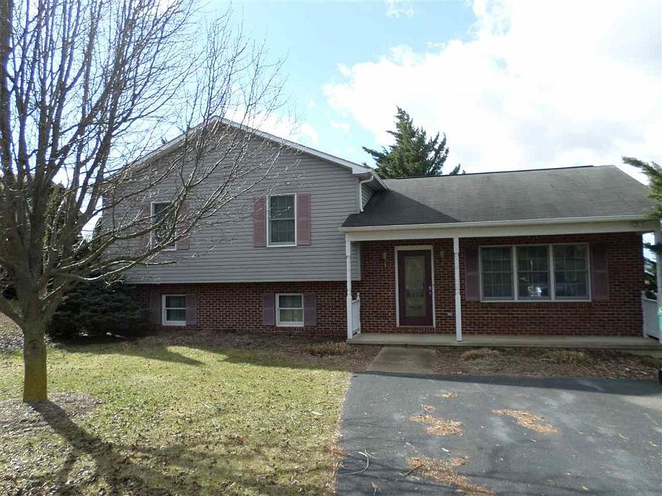 1st image of 360 Broadmoor Ln