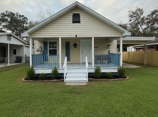 404 Thomas St, Abbeville, LA 70510