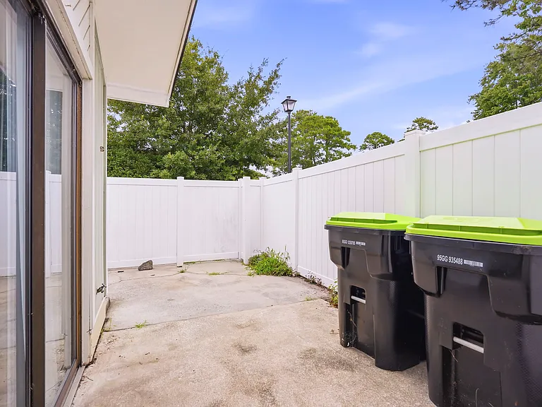 1451 Turkey Ridge Dr #D — Photo 29