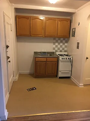 Rented by Timeless Realty Corp | media 11