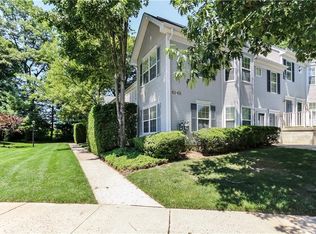 1608 Cypress Ln, East Brunswick, NJ 08816