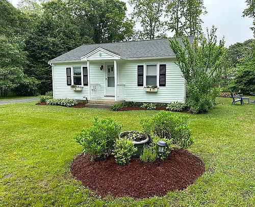3 Fern Ave Photo 1