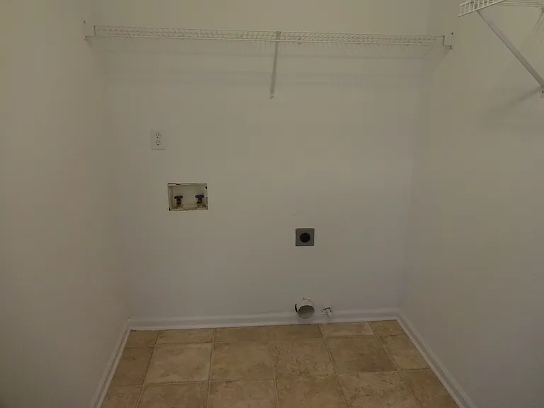 304 High Point Pl — Photo 16