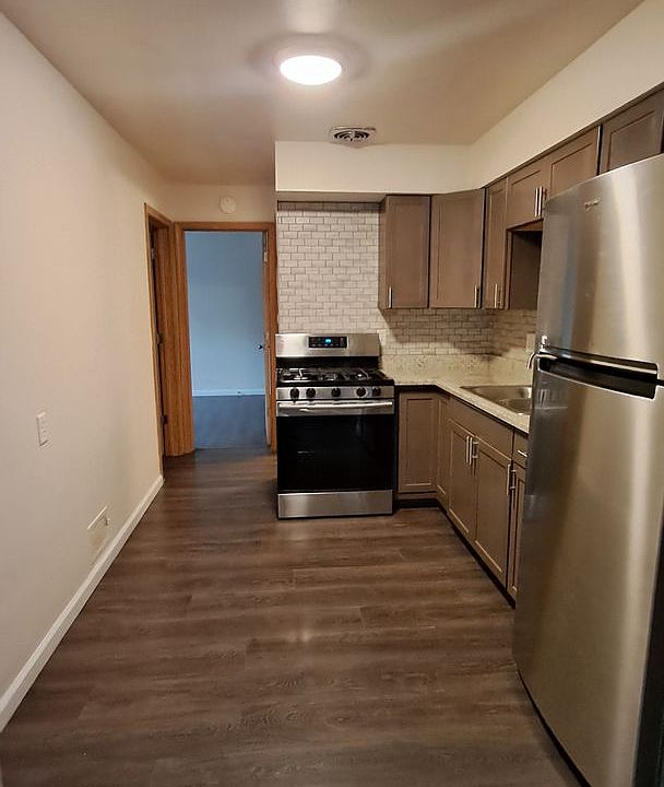1st image of 2225 7th Ave APT 4