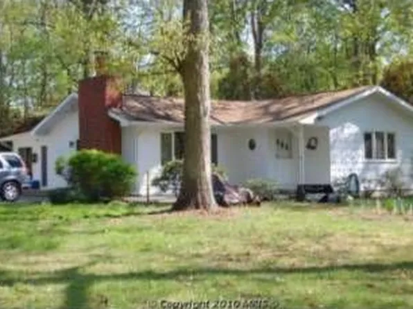 302 La Gorce Dr, Stevensville, MD 21666