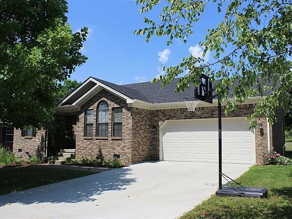 3rd image of 113 Southcreek Dr
