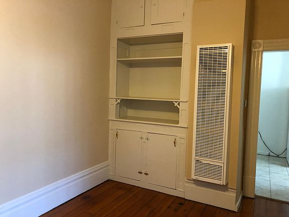 4th image of 1265 Girard St