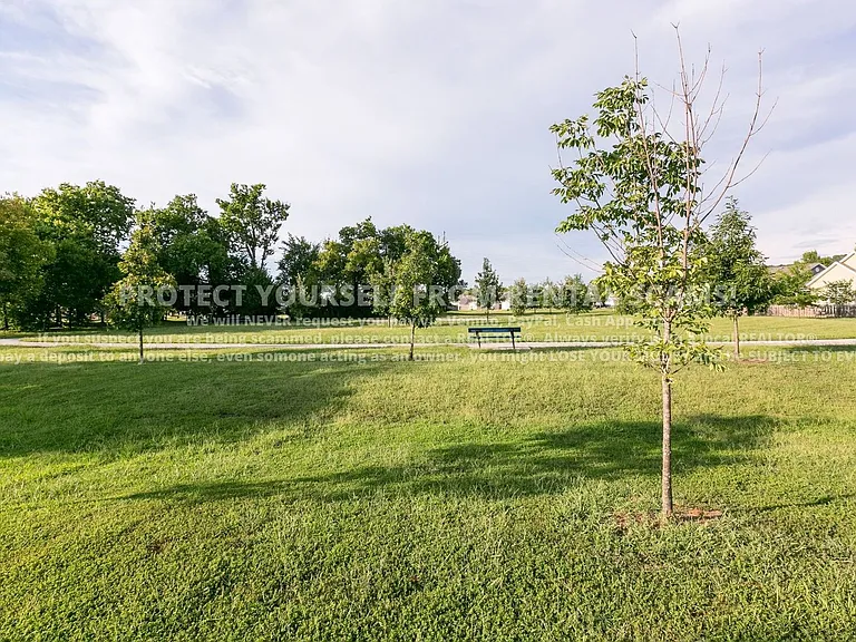4400 W Serviceberry Dr — Photo 14