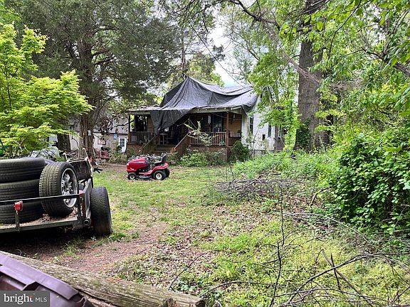 2nd image of 9201 Armstrong Ln