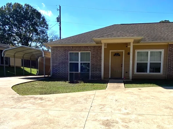 123 Rhino St #123, Longview, TX 75605