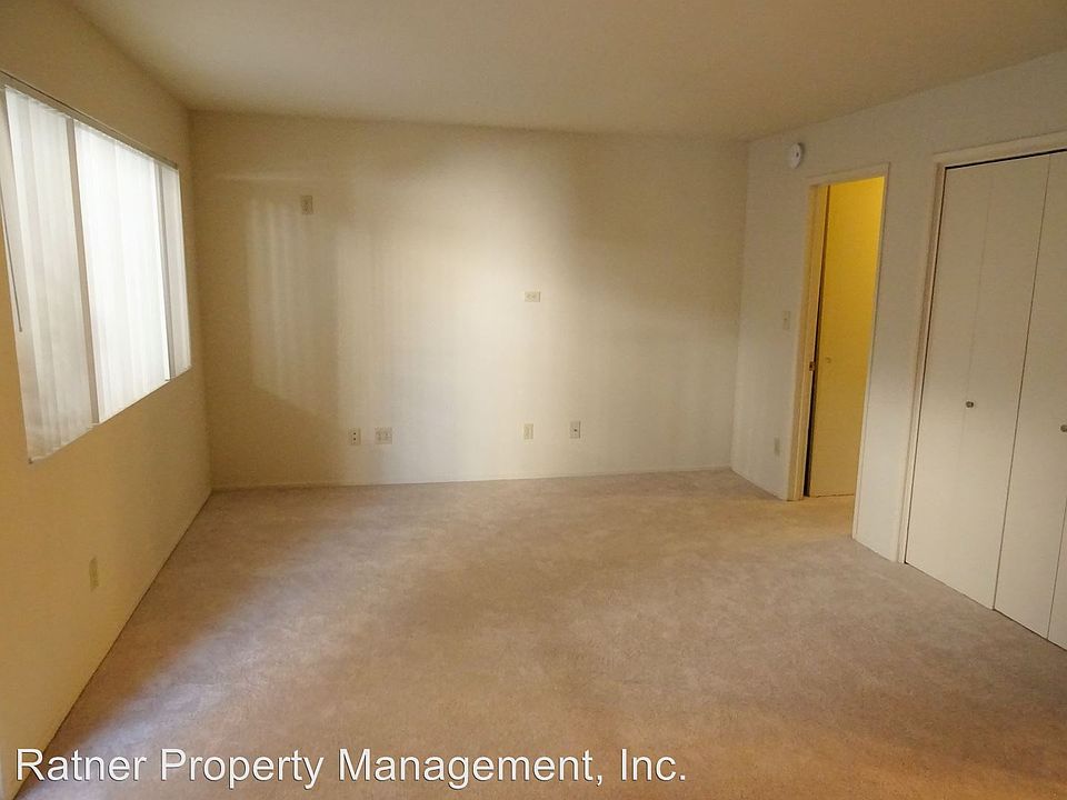 2nd image of 5424 Corteen Pl APT 10