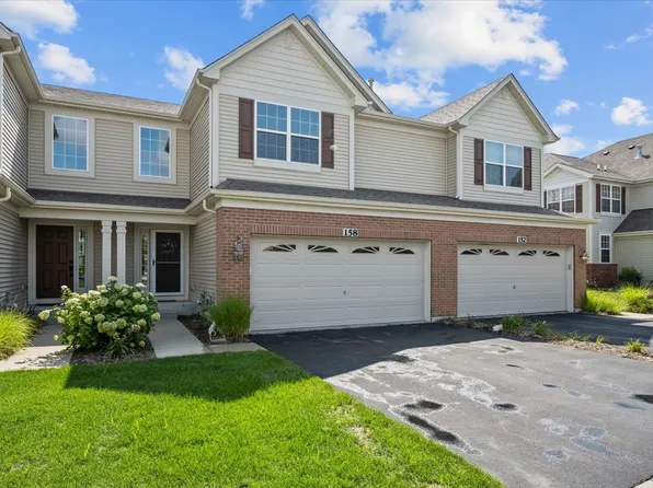 158 Remington Dr, Saint Charles, IL 60175