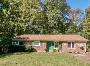 907 Shady Cir, Centerville, TN 37033