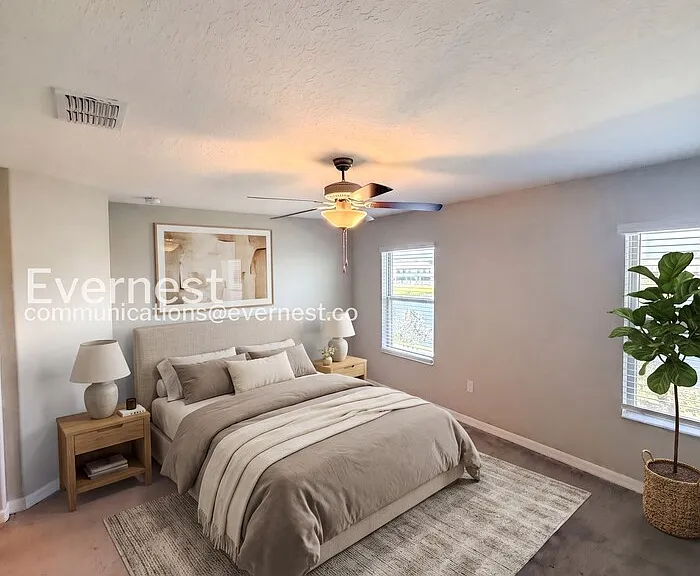 946 Royal Empress Dr — Photo 9