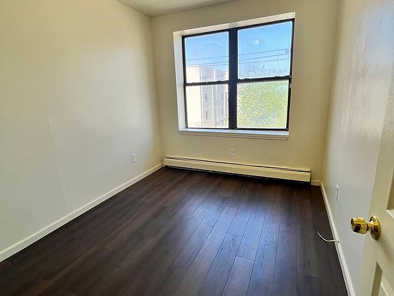 5th image of 205 Union St #13