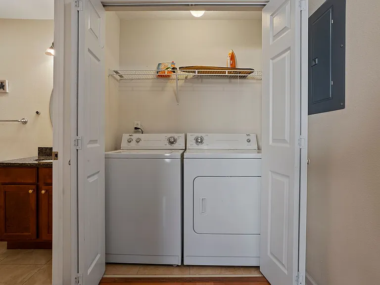 2421 Beachview Dr #H09 — Photo 16