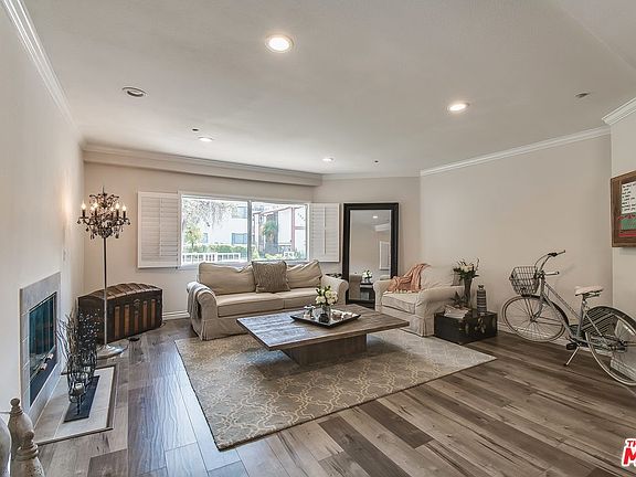 5th image of 1247 Barry Ave Unit 102