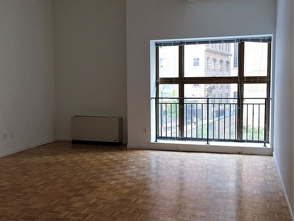 4th image of 75 West St APT 2H