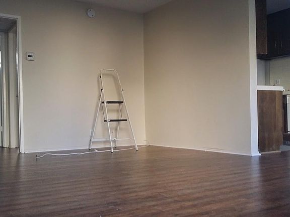 3rd image of 1034 N Croft Ave #B