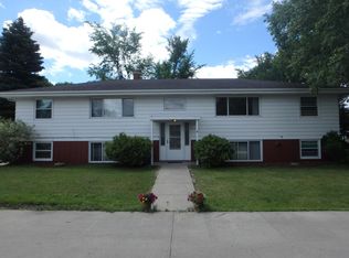 2601 9th St N APT 4, Fargo, ND 58102