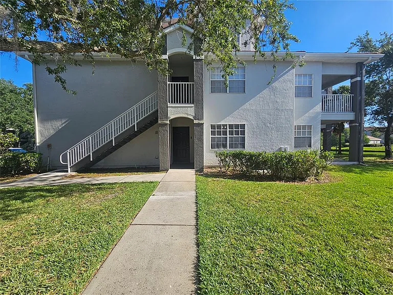 13838 Fairway Island Dr #1418 — Photo 4
