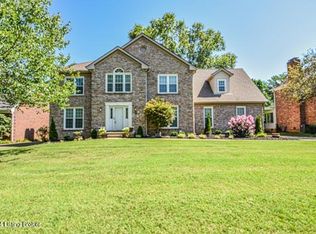 7416 Falls Ridge Ct, Louisville, KY 40241