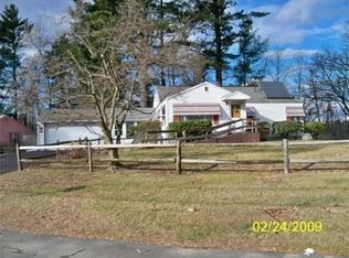 181 Woodcrest Rd, Springfield, MA 01129