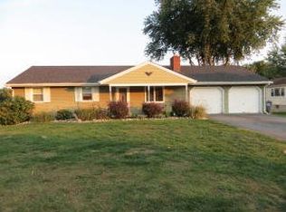 10 Hillcrest Dr, Millersville, PA 17551