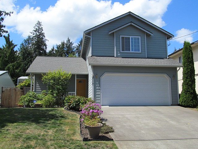 1st image of 5117 Marian Dr NE