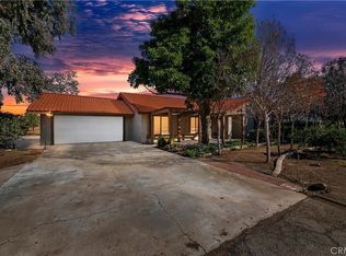 2141 Saint Lawrence St, Riverside, CA 92504