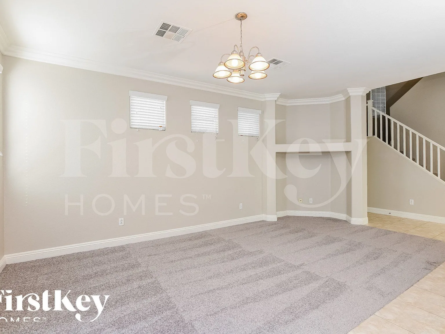 3 bed, 2.5 bath, 1896 sqft, $1,825 — Photo 3