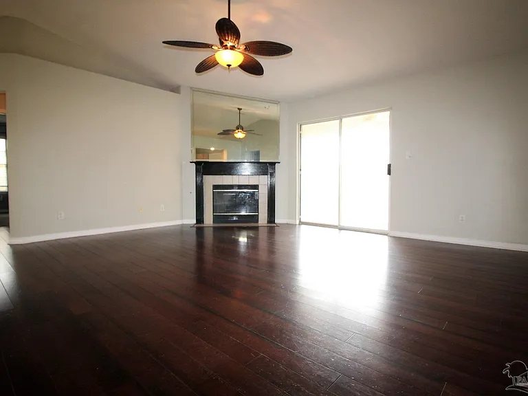 5027 Terra Lake Cir — Photo 6