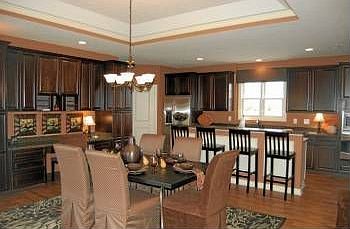 3rd image of 8067 Oak Meadow Dr