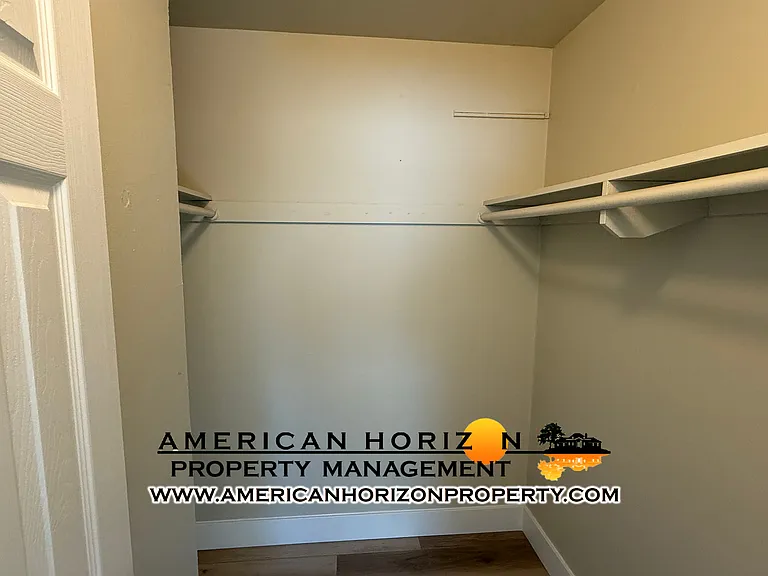1307 Edmonton Ave #3 — Photo 10