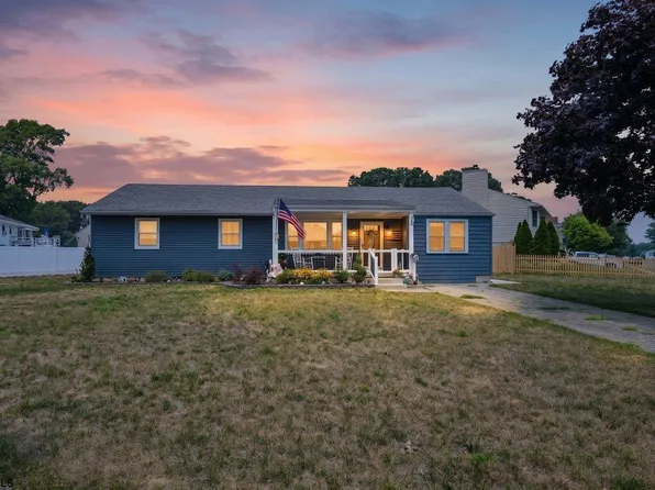 26 Northview Dr, Somers Point, NJ 08244