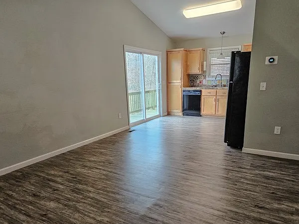 173 Warlick Dr — Photo 9