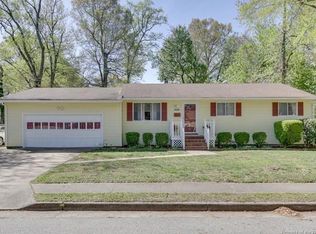 1534 Adams Cir, Hampton, VA 23663
