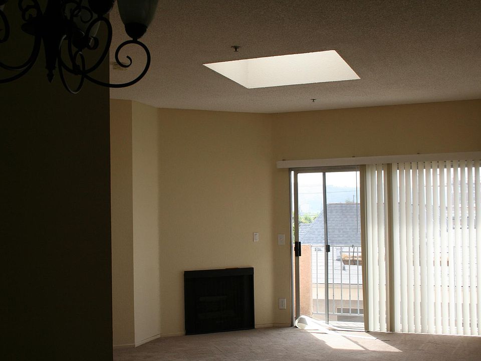1st image of 3745 Bagley Ave APT 207