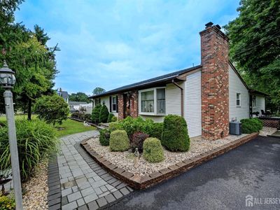 39 Helmetta Rd, Monroe Township, NJ, 08831