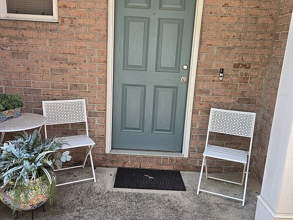 2nd image of 143 Ellis Dr