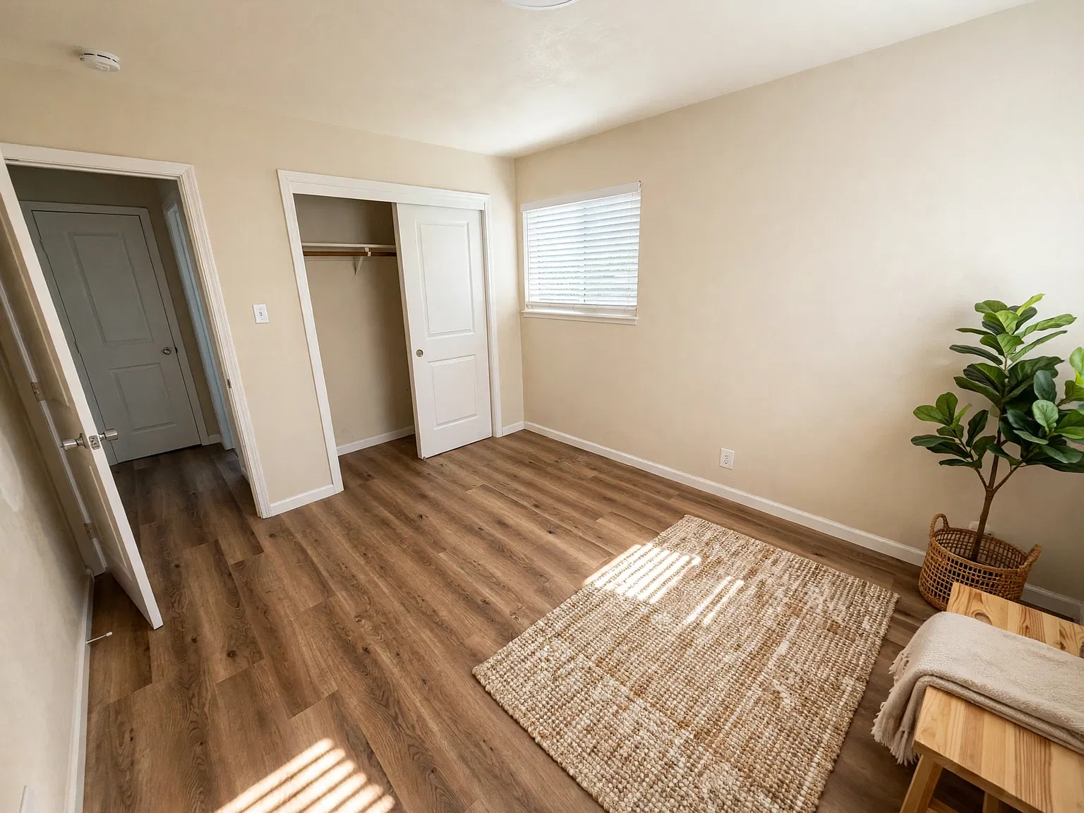 1 bed, 600 sqft, $1,425 — Photo 2